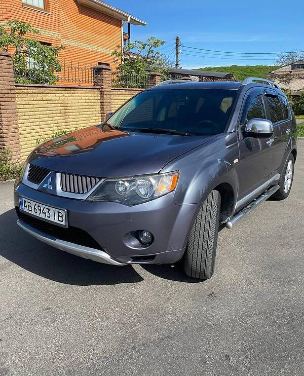Mitsubishi Outlander rockford fosgate 2007