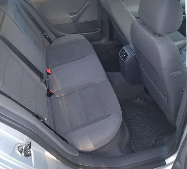 Volkswagen Golf V 2004