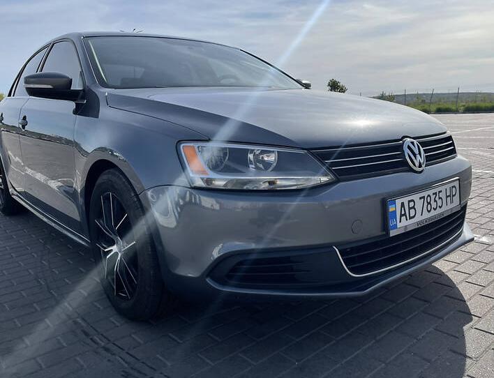 Volkswagen Jetta SE 2013