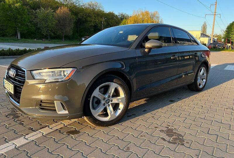 Audi A3 PREMIUM 2017