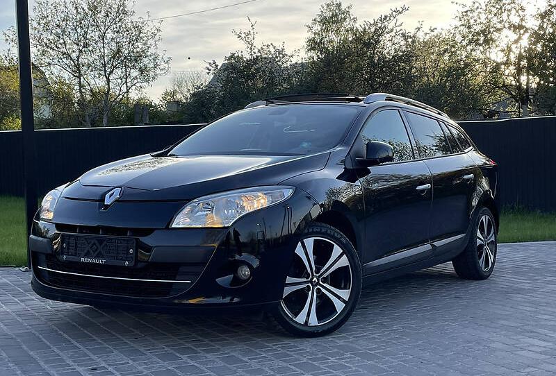 Renault Megane BOSE 2011