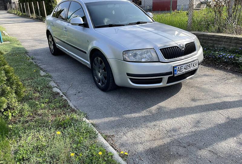 Skoda Superb 2006