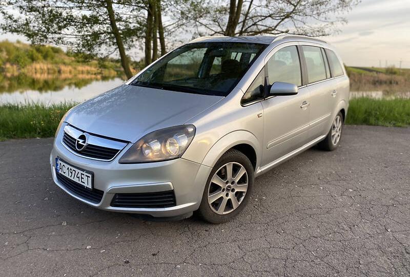 Opel Zafira 2005
