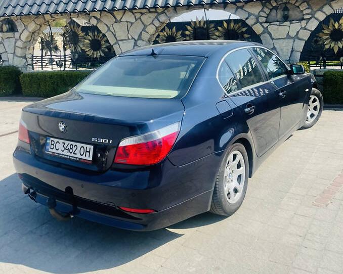BMW 530 2004