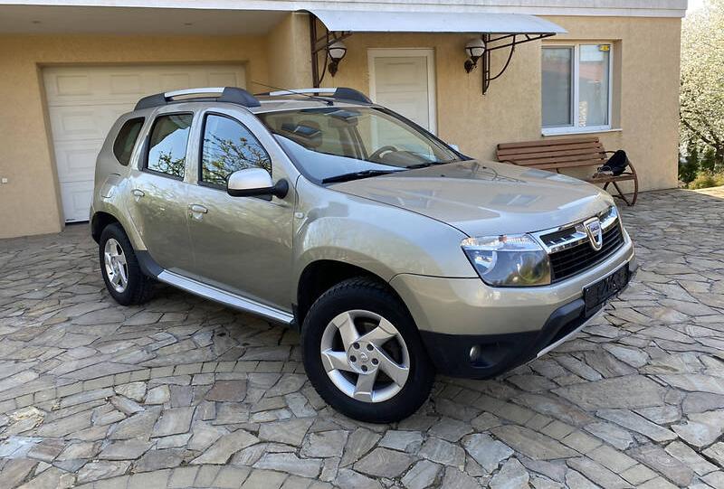 Dacia Duster Laureate 2010