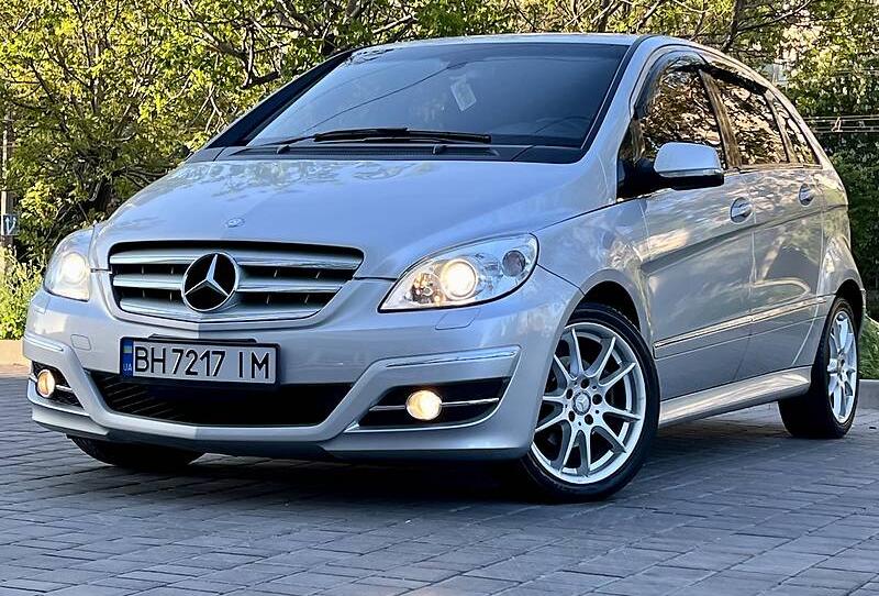 Mercedes-Benz B 170 I D E A L N A Y.F UL 2009