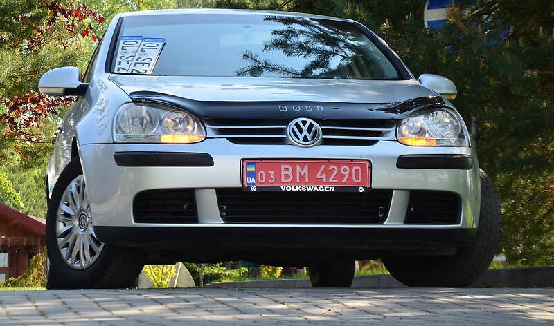 Volkswagen Golf V 1.6 MPI EDITION  2005