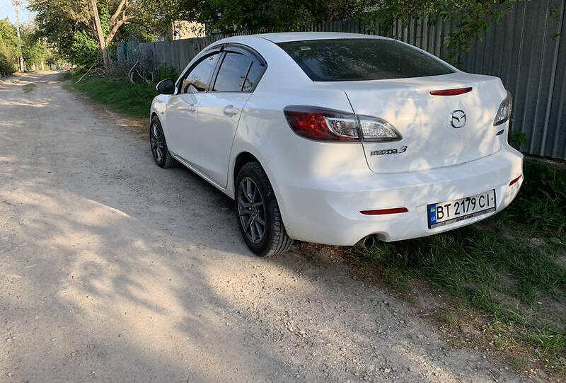 Mazda 3 2013