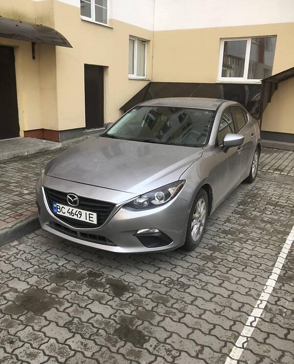 Mazda 3 2015