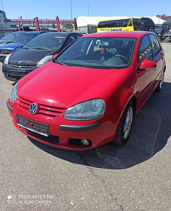 Volkswagen Golf V 2004