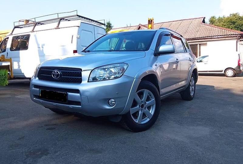 Toyota RAV4   2007
