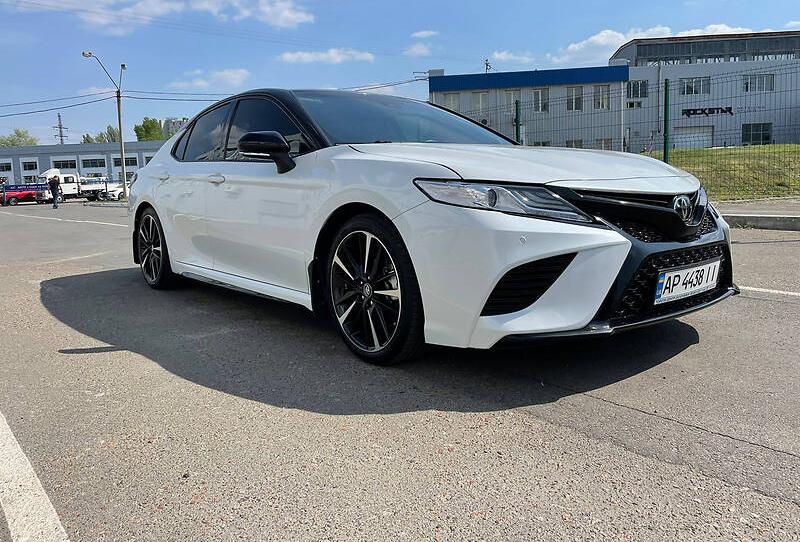 Toyota Camry 3.5 2019