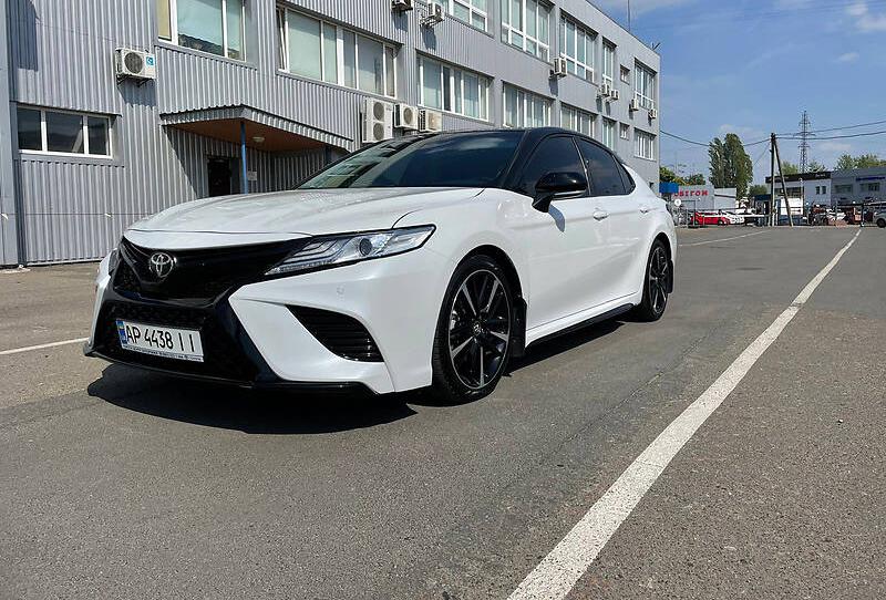 Toyota Camry 3.5 2019