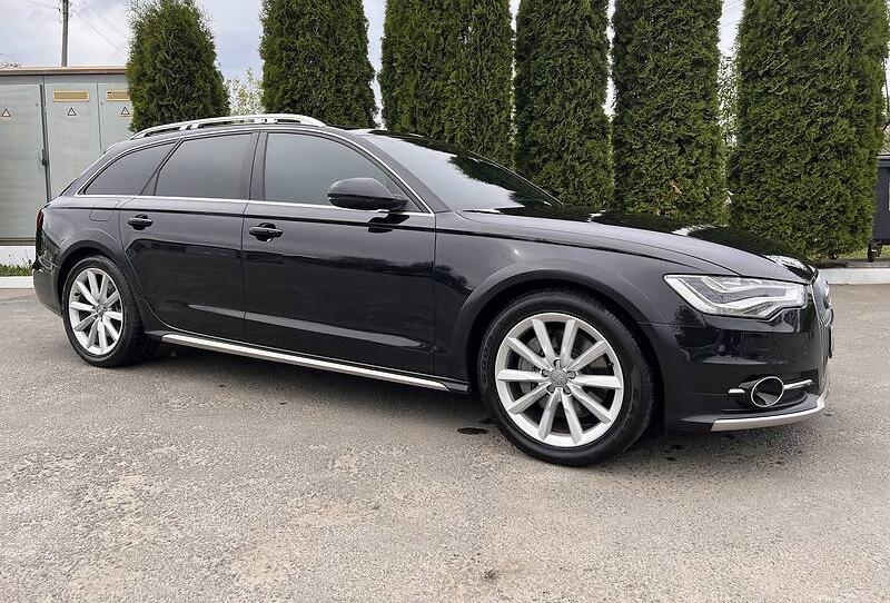 Audi A6 Allroad Quattro  2013