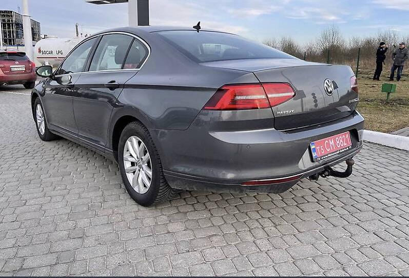 Volkswagen Passat B8 2016