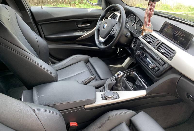 BMW 318 2015