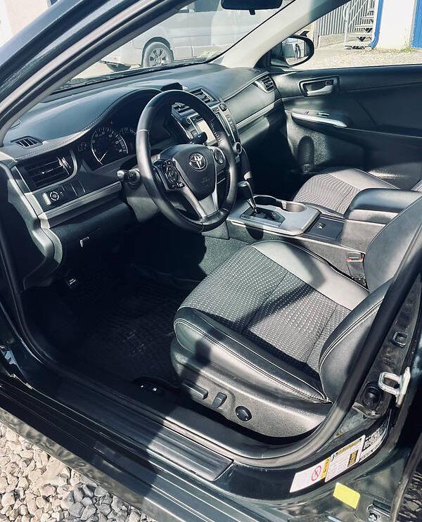 Toyota Camry 2014