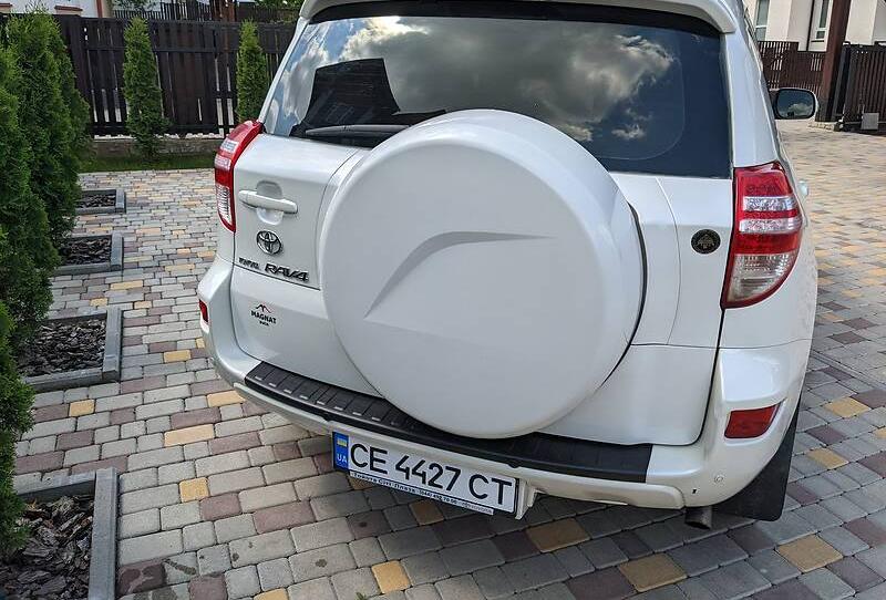 Toyota RAV4 2010