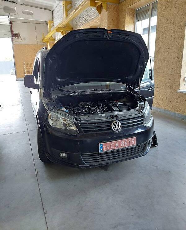 Volkswagen Caddy пасс. 2011