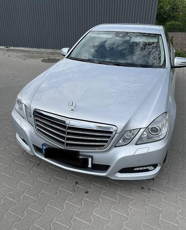 Mercedes-Benz E 200 2009