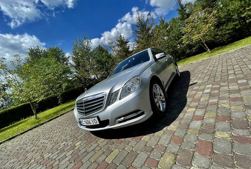 Mercedes-Benz E 220 2012
