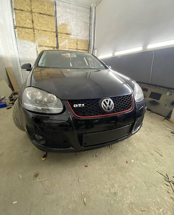 Volkswagen Golf V 2004