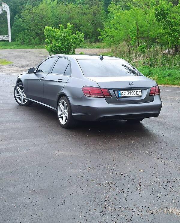 Mercedes-Benz E 220 2014