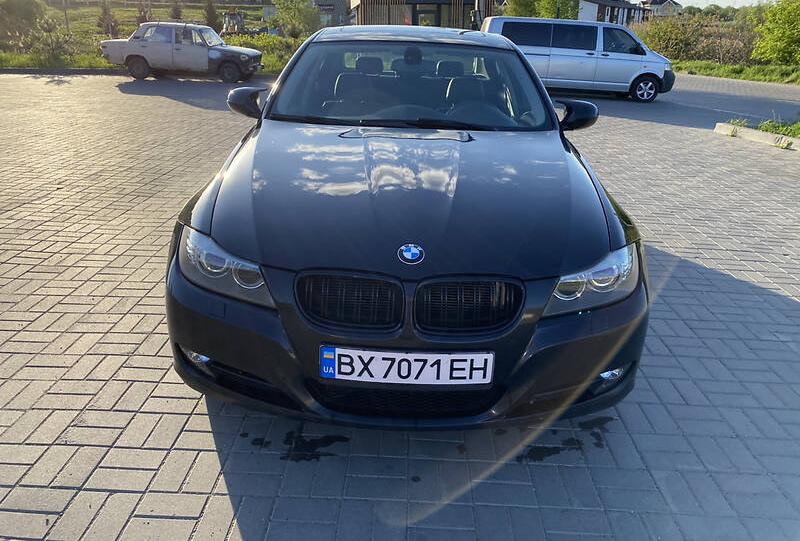 BMW 320 2010