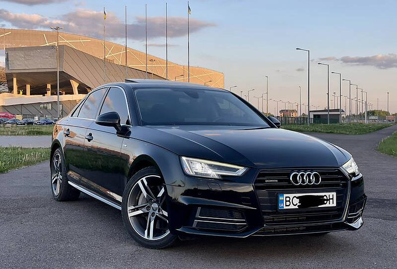 Audi A4 S LINE  2016