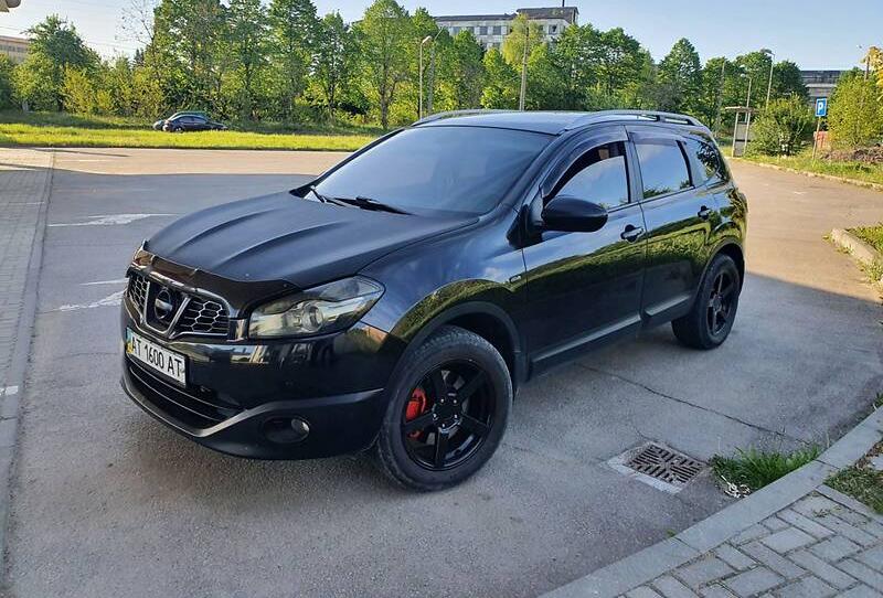 Nissan Qashqai+2 2012