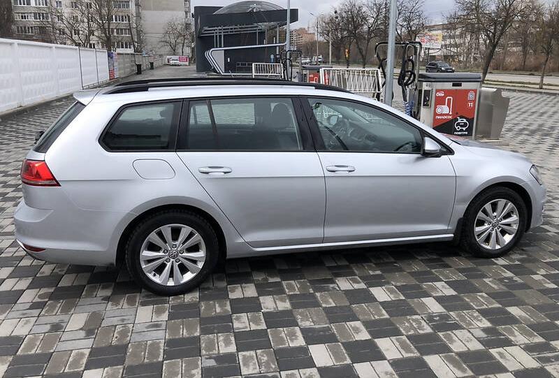 Volkswagen Golf VII 2016