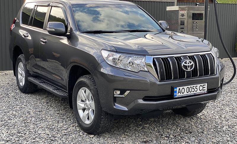 Toyota Land Cruiser Prado 150 2021