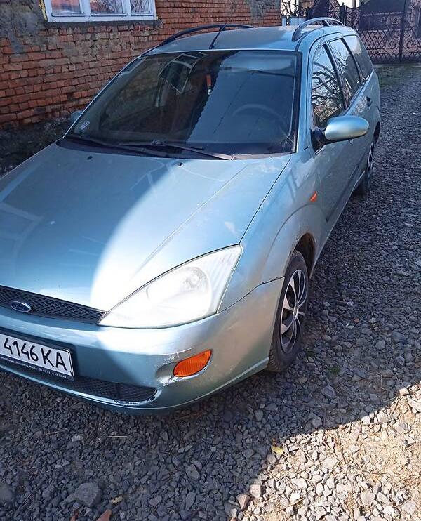Ford Focus 2000