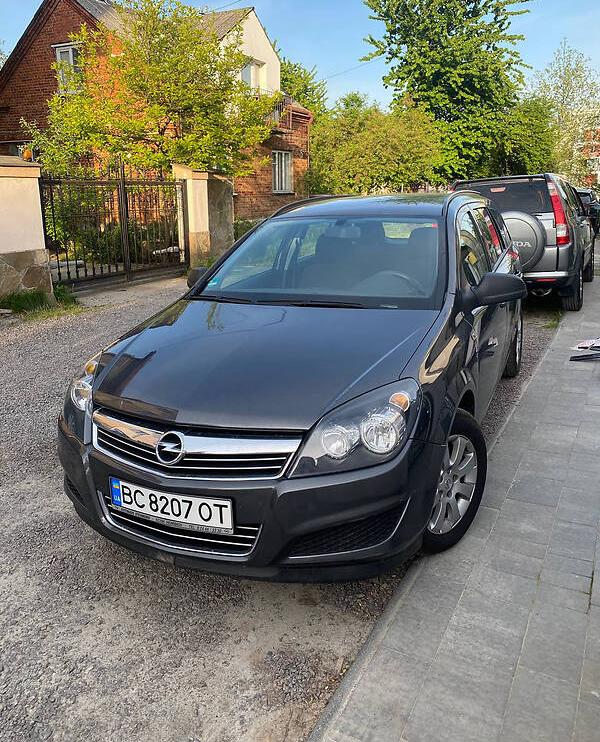 Opel Astra H 2010