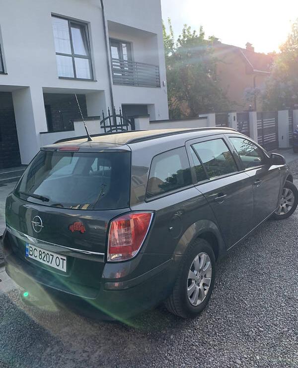 Opel Astra H 2010