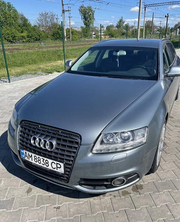 Audi A6 S Line   2010