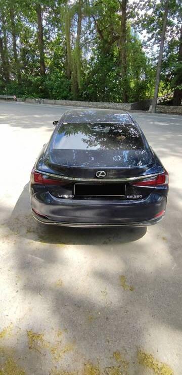 Lexus ES 250 2020