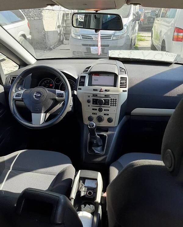 Opel Zafira 2008