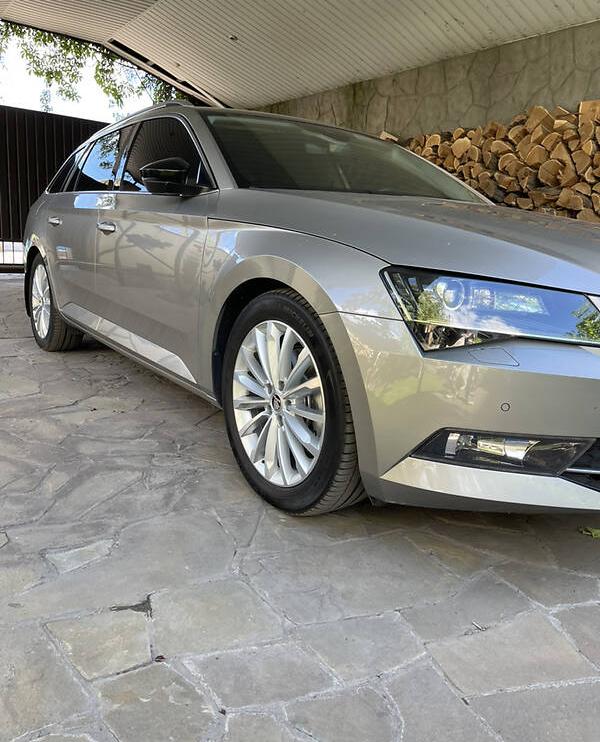 Skoda Superb 2016