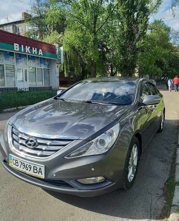 Hyundai Sonata 2011