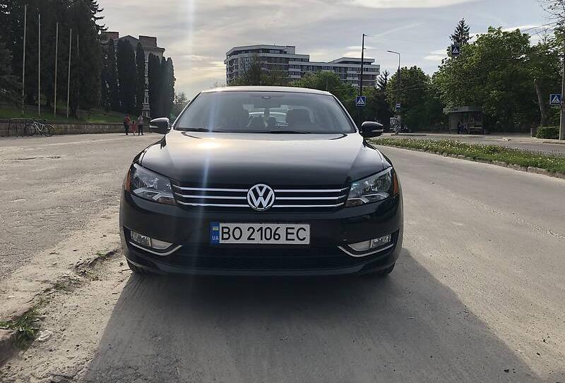 Volkswagen Passat B7 SEL 2014