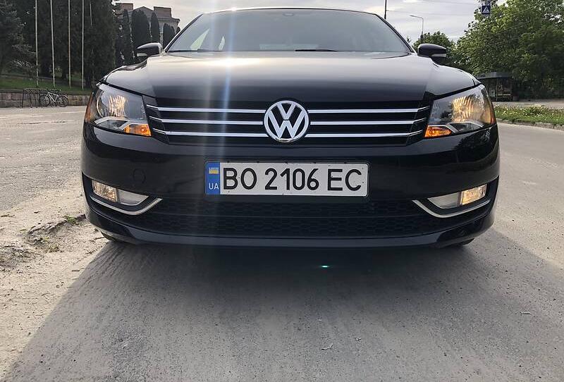 Volkswagen Passat B7 SEL 2014
