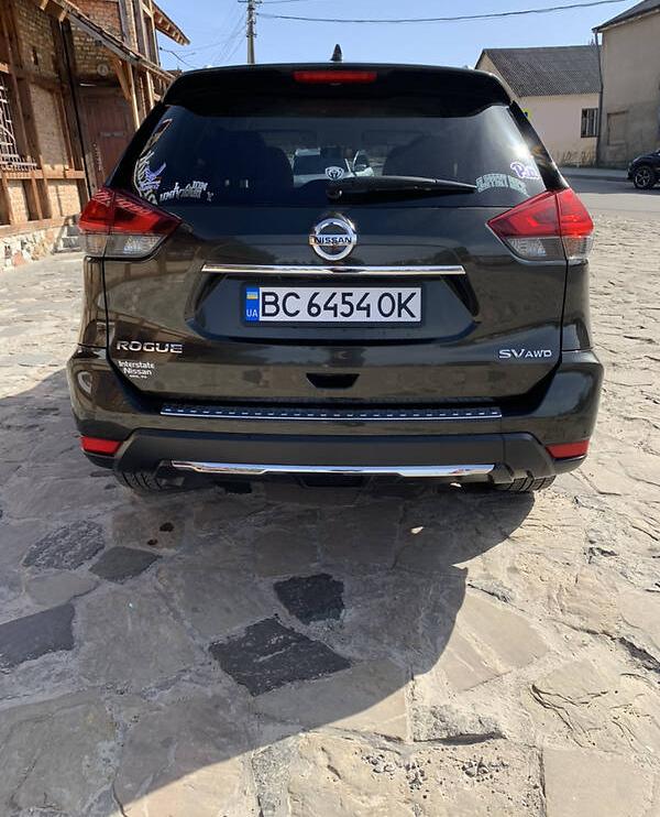 Nissan Rogue SV AWD 2017