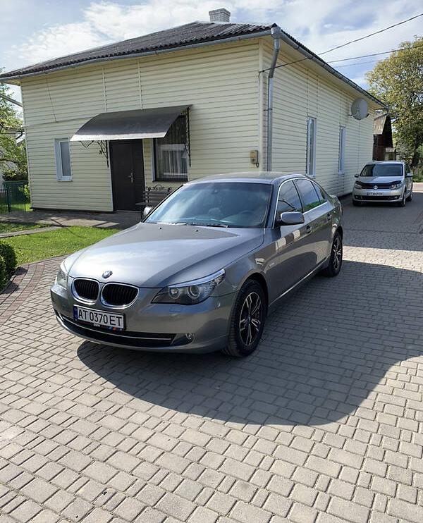 BMW 520 2008