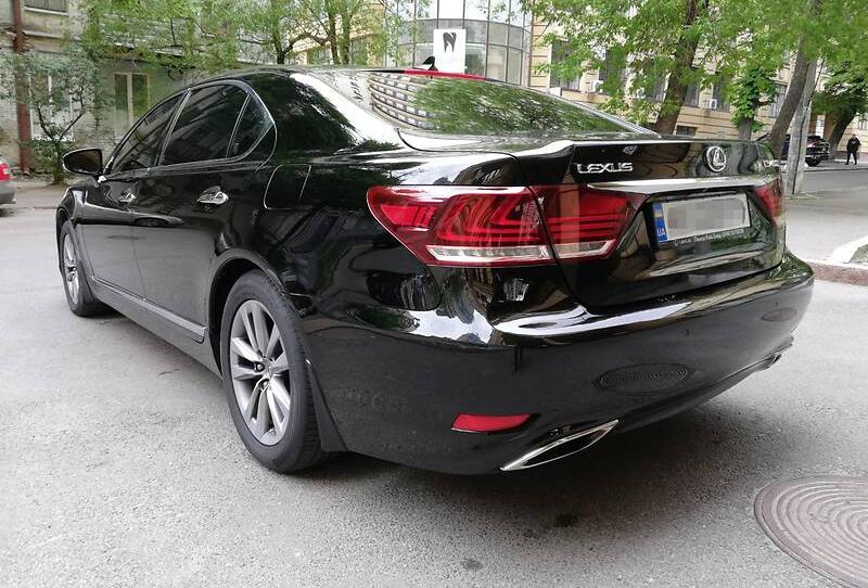 Lexus LS 460 Long AWD Ottoman  2013
