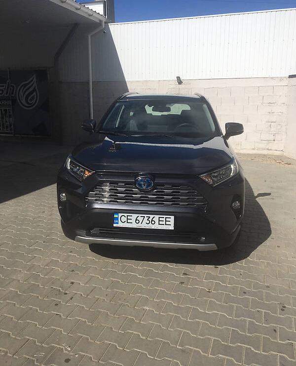 Toyota RAV4 2021