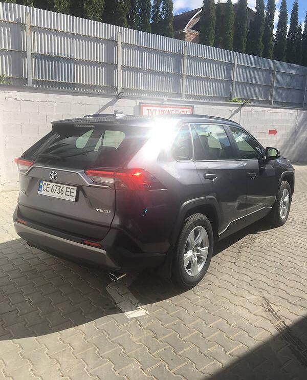 Toyota RAV4 2021
