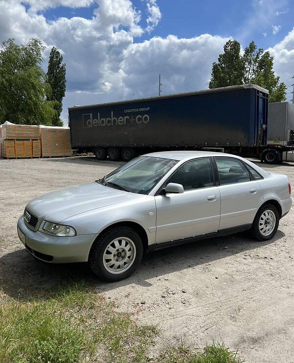 Audi A4 2000