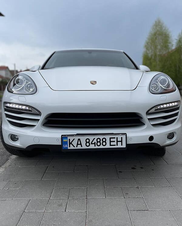 Porsche Cayenne 2012