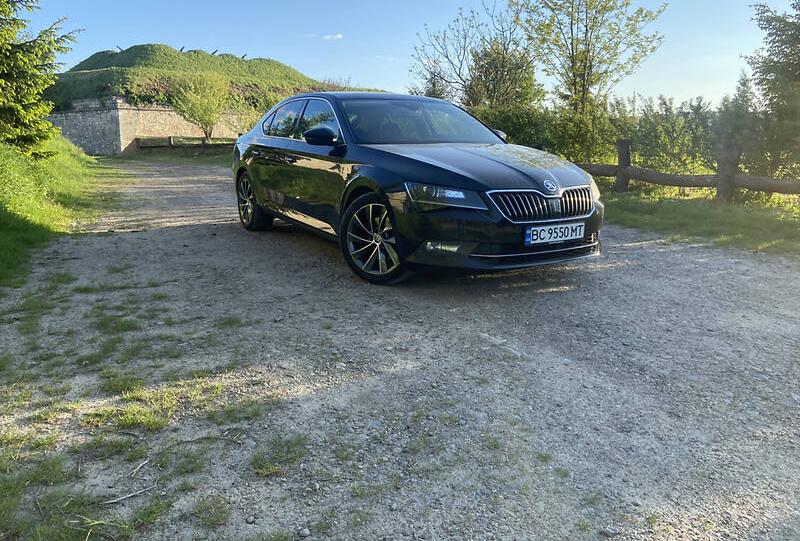 Skoda Superb 2016